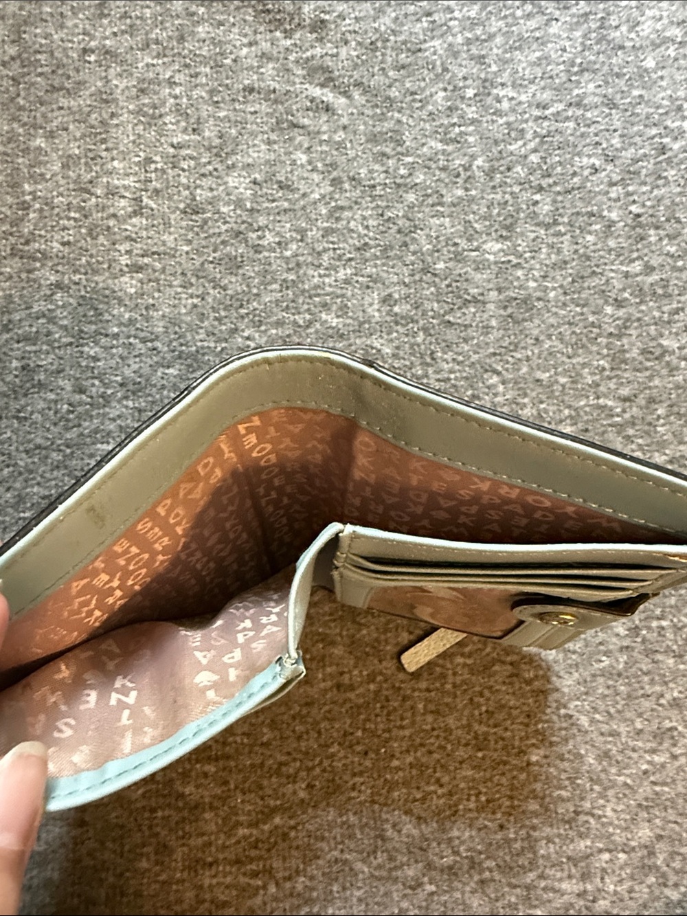 Kate Spade Wallet Lakesedge Light Blue Leather - Picture 4 of 15